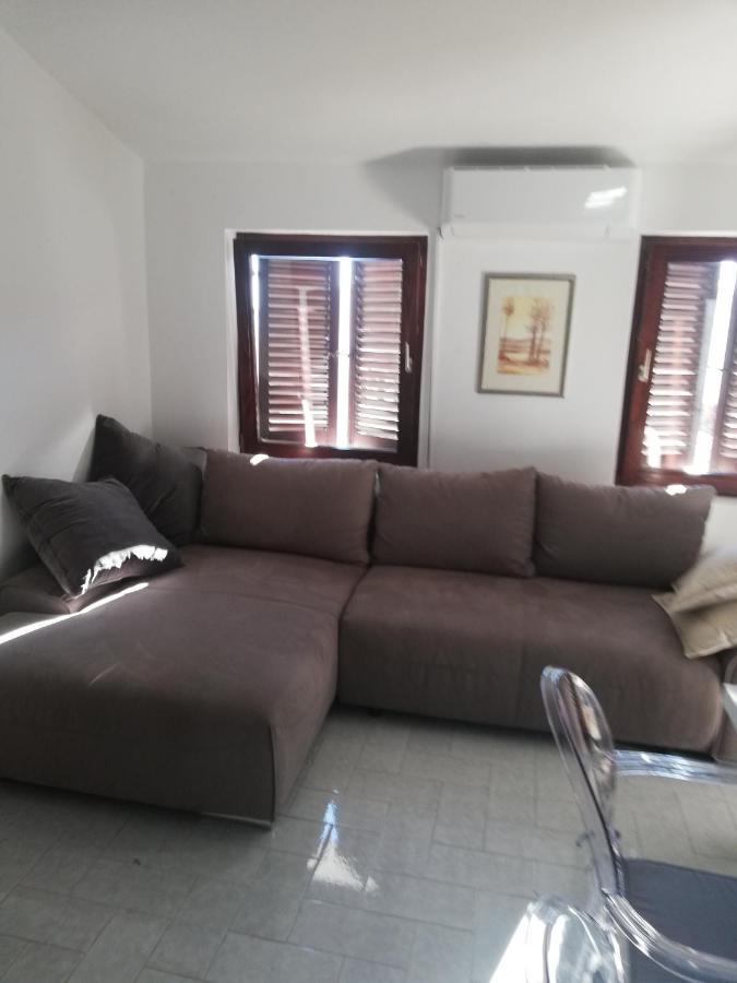 Apartmani Bono プリモシュテン エクステリア 写真