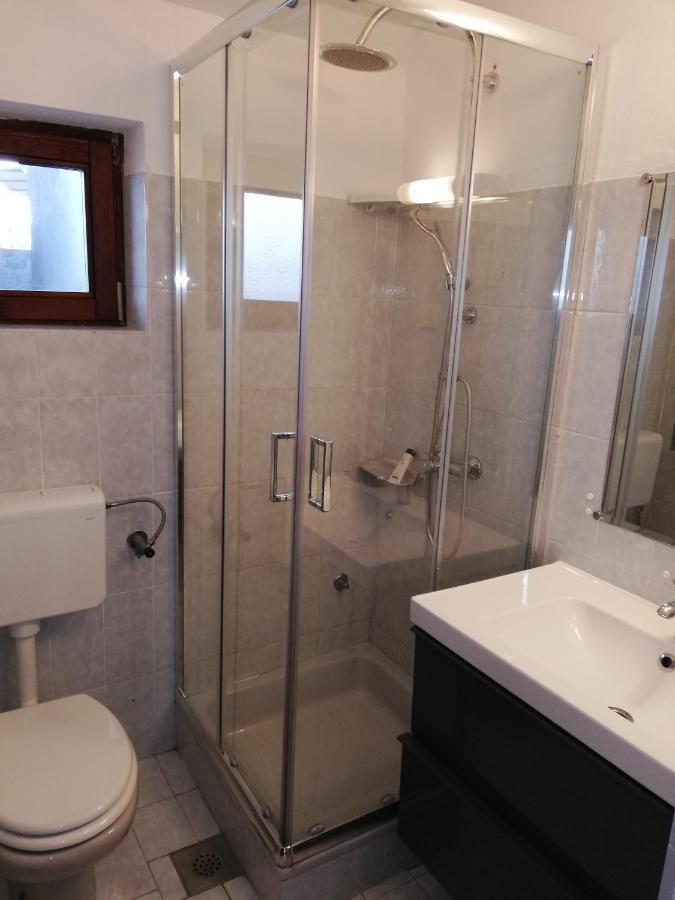 Apartmani Bono プリモシュテン エクステリア 写真